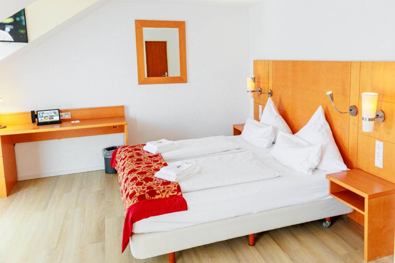 Uhldingen-Mühlhofen Bodensee-Hotel Kreuz מראה חיצוני תמונה